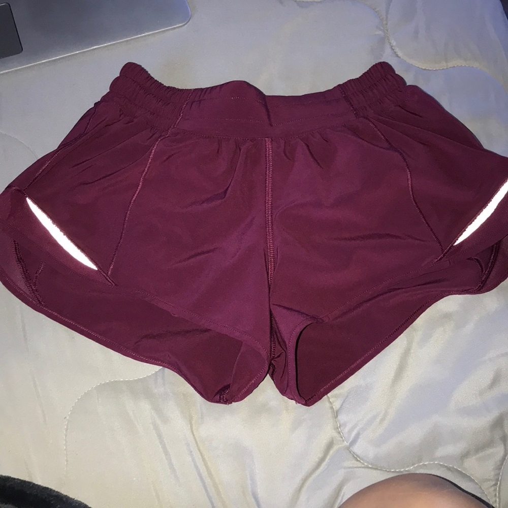 Lululemon shorts size 4